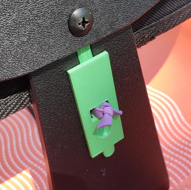 Oru seat position lock