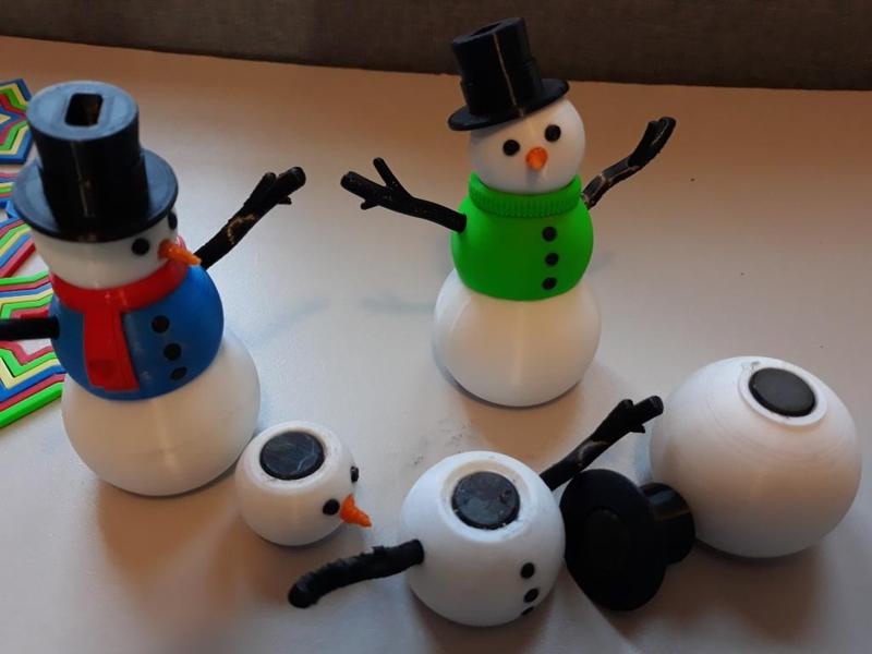Magnetic Snowman