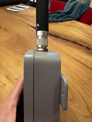 N connector / Rak Wisblock solar enclosure spacers to align the antenna straight