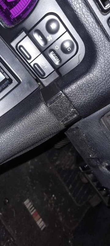 RHD Drivers side Dash Clip