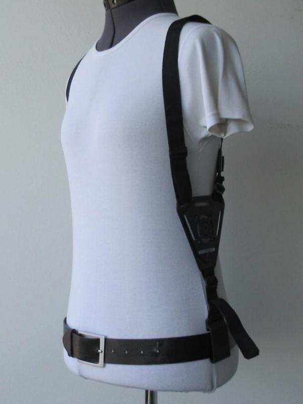 Schulter-Holster Gurtsystem und Aufnahmeplatte /shoulder holster belt system and mounting plate