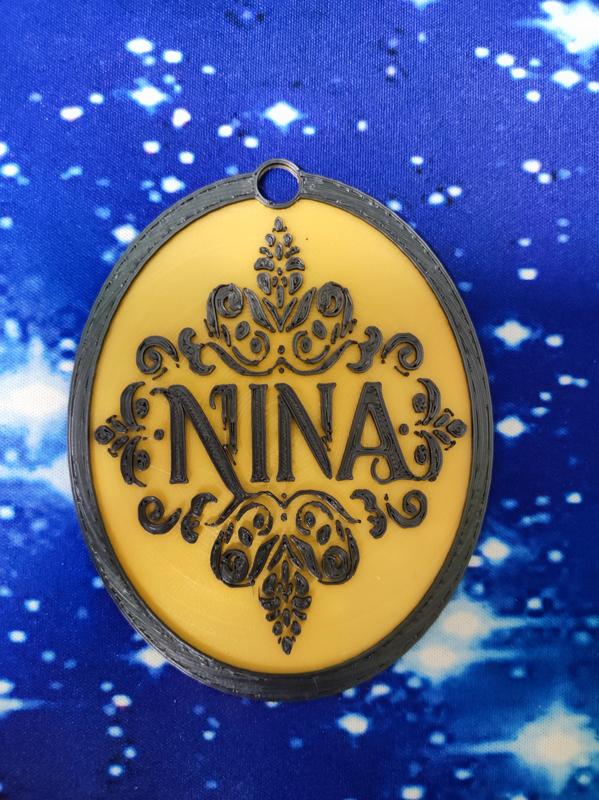 Name tag: Nina