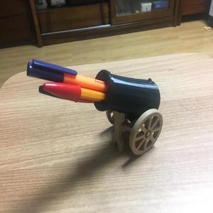 Cannon pencil holder