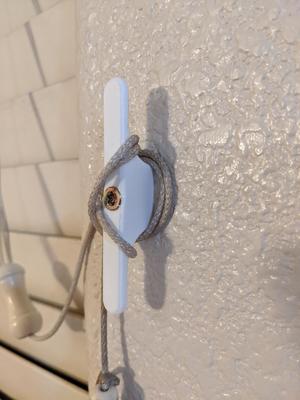 Simple Cord Cleat - One Hole