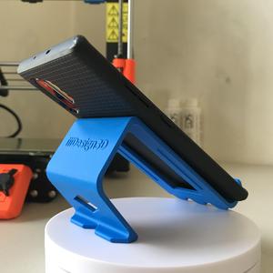 Lazzy Stand