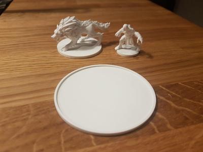 DnD - Miniature Bases, Plain (28mm) - Small, Medium, Large, Huge, Gargantuan (Dungeons & Dragons)