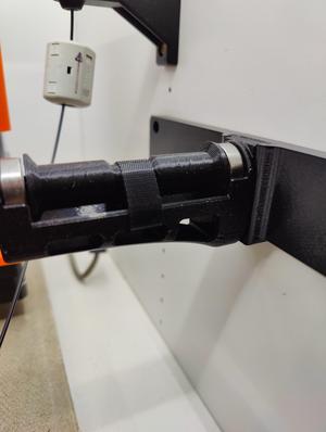 65mm Filler Spool Holder with Safer Roller