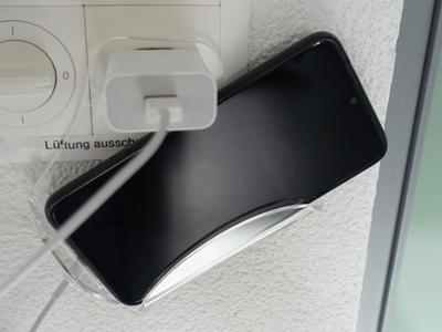 Smartphone Charger Acrylic