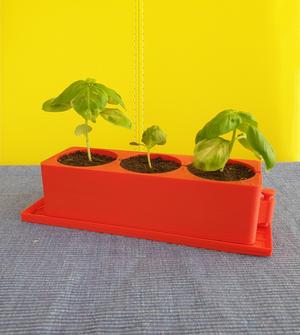 Openable flowerpot