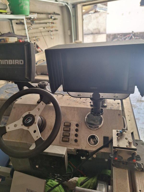 Garmin 922 GPSMAP sun visor