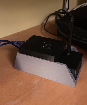 HomeBridge Stand