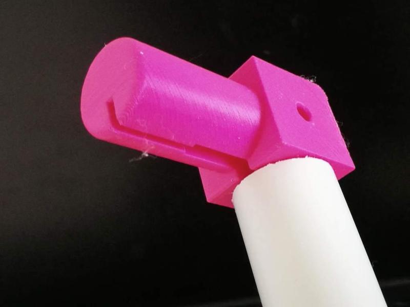 Tube Frame Corners for Flexible Solar Panel