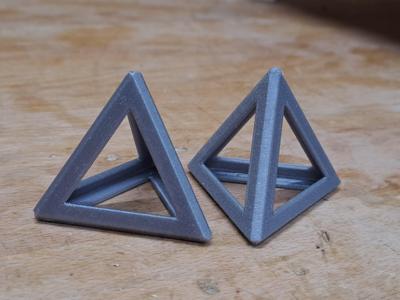 paint cone, paint stand - tetrahedron