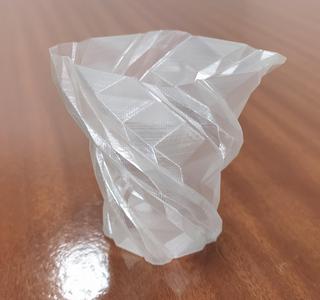 Low Poly Vase/Pencil Holder
