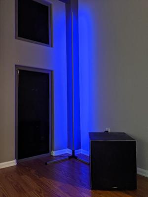 Minimal Corner Light Stand