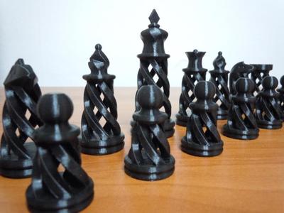 Spiral Chess Set Magnetic 