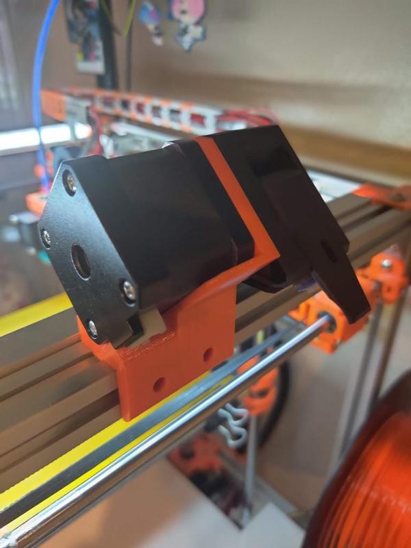 BMG Bowden 45 degree mount bracket for 2020 extrusions