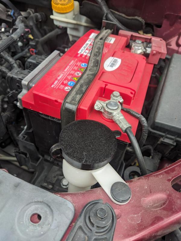 Windshield Wiper Fluid Reservoir Cap - GM 13227300