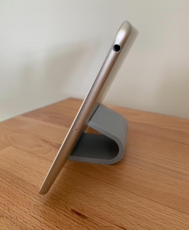 Chunky Tablet Stand