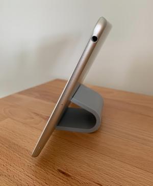 Chunky Tablet Stand