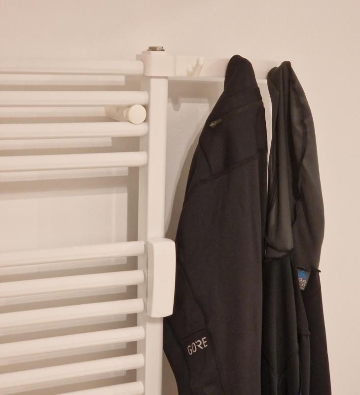 Towel radiator hook / Kleiderhaken für Handtuch-Heizung