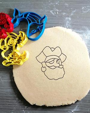 Pirate Cookie cutter + outline