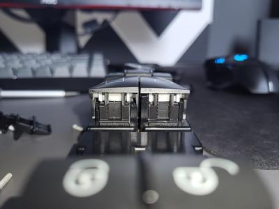 Mercedes A-class (w169) window actuator switch hinge