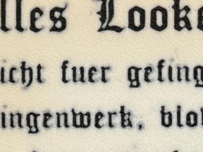 The old "German" sign. (Blinkenlights!)