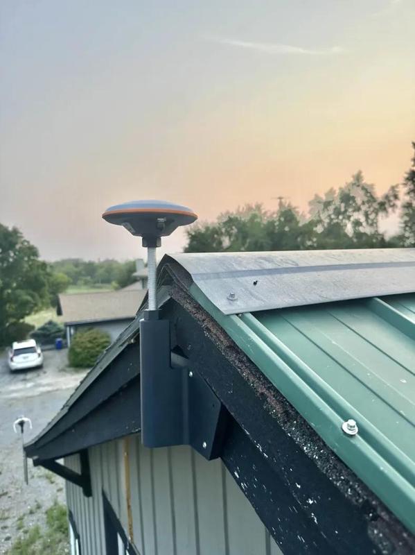 GNSS RTK Antenna Mount (GEODNET)