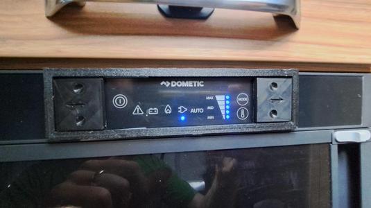 Verdunklung Dometic Kühlschrank