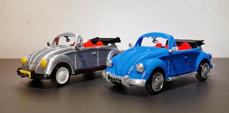 VW Beetle Cabriolet 1:45 by Ed van der Heijden