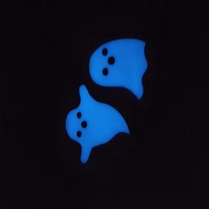 Glowing Ghosts