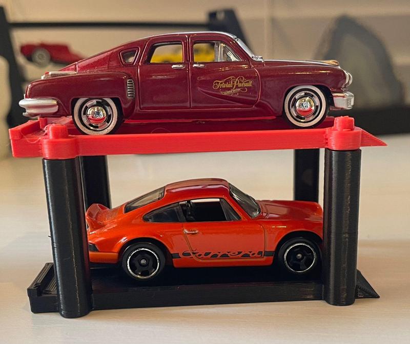 1:64 Scale Car lift