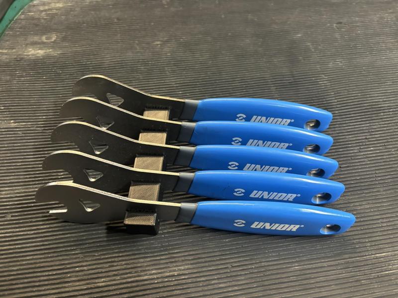 Unior spanners holder