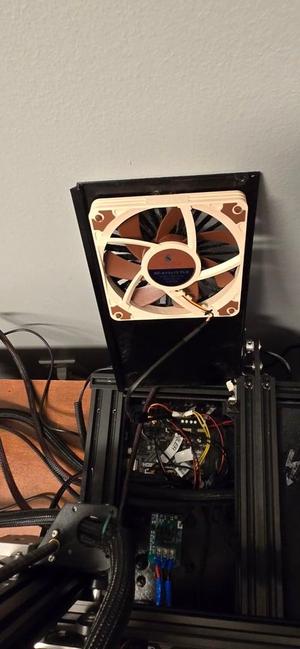 Low voltage lid for 3Deddy's CR10(S) Upgrade to PRO - fan relocated
