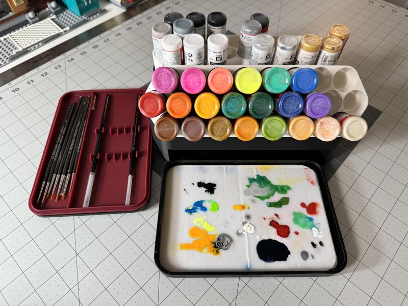 Modular Paint Caddy with wet palette storage 17mL
