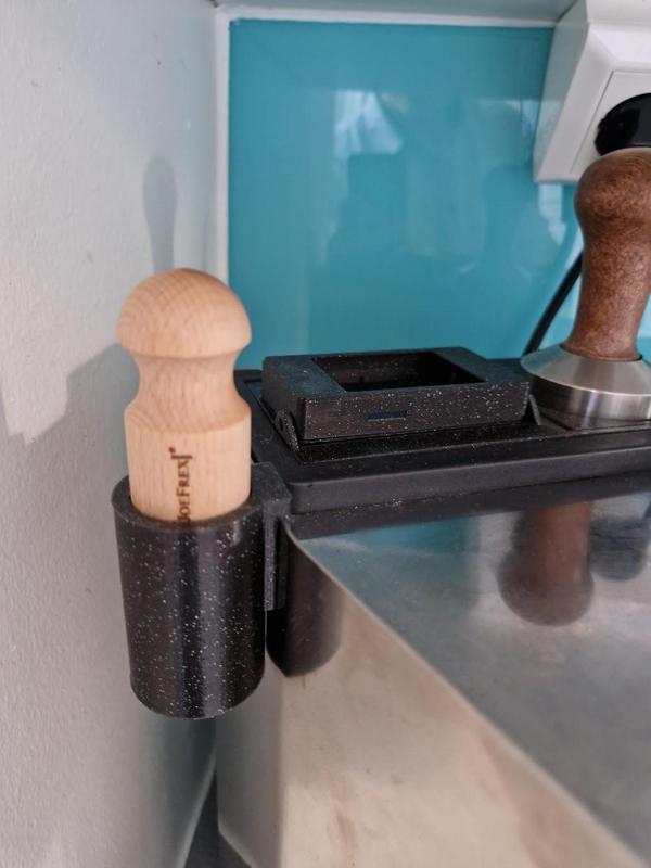 Coffee distribution tool holder
