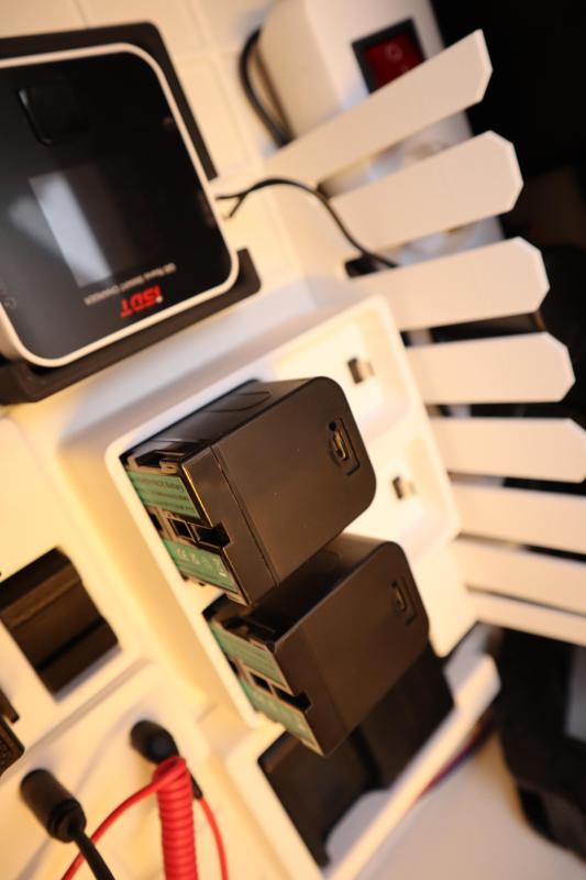 Sony NP-F750 gridfinity tray