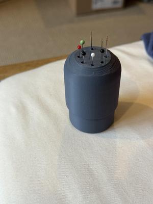 Needle Dispenser - Spring Loaded