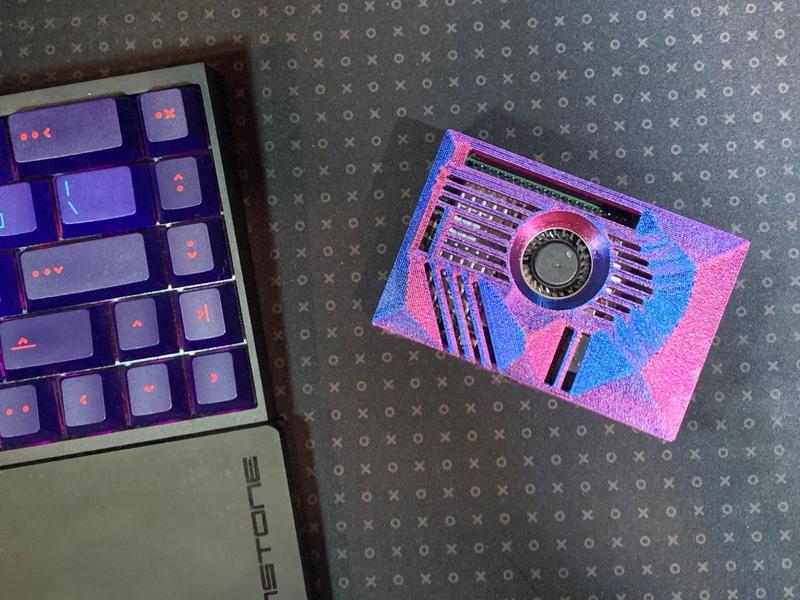 Retro Raspberry Pi 5 Case (snap fit)
