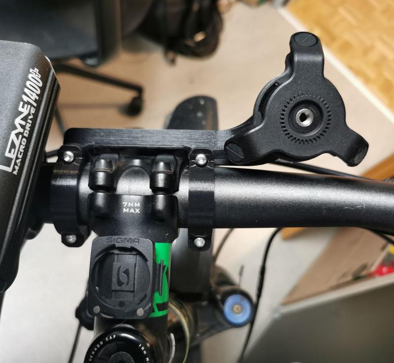 Quad Lock compatible Mounting Bracket Base for Bicycle Bike