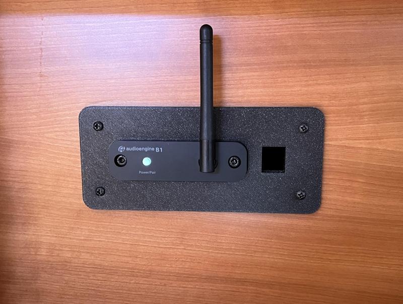 AudioEngine B1 - wall mount with keystone