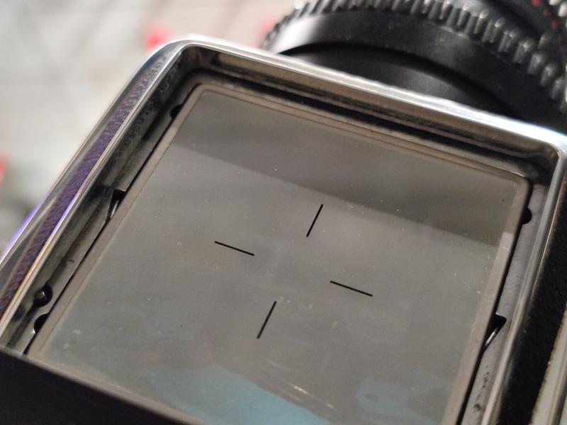 Version 1. Escura Hasselback focusing screen spacer & viewfinder holder