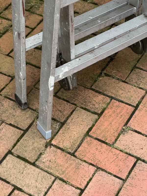 Ersatzfuß für Aluleiter / Rubber Base Replacement for Ladder