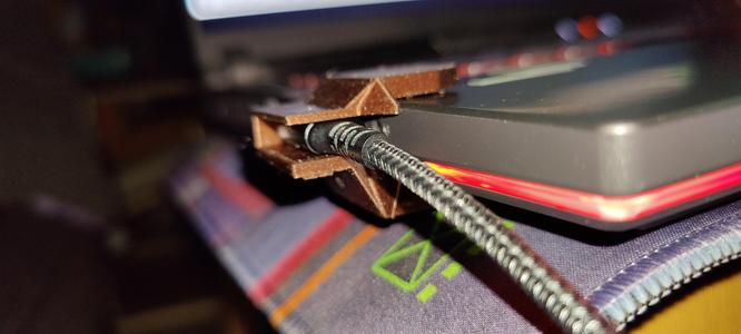 USB-C stabilizer ASUS ROG STRIX G16