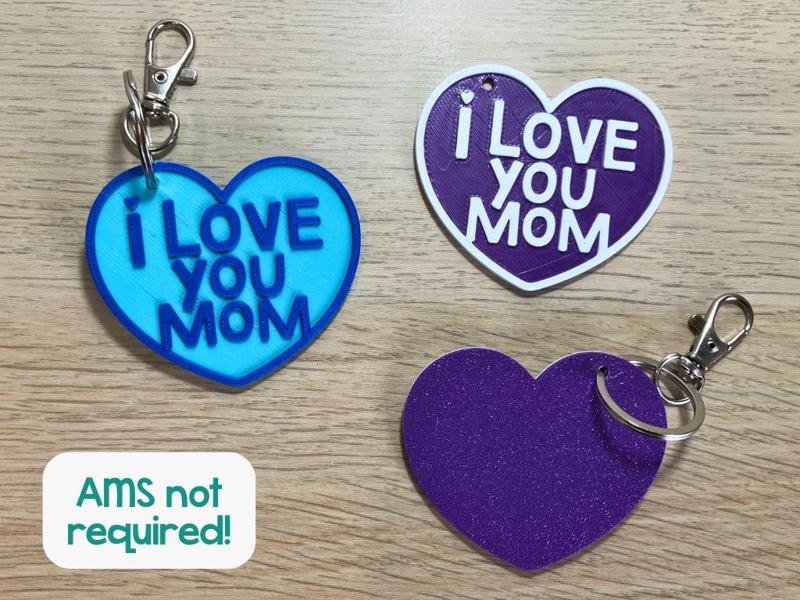 Heart Keychain – "I Love You Mom"