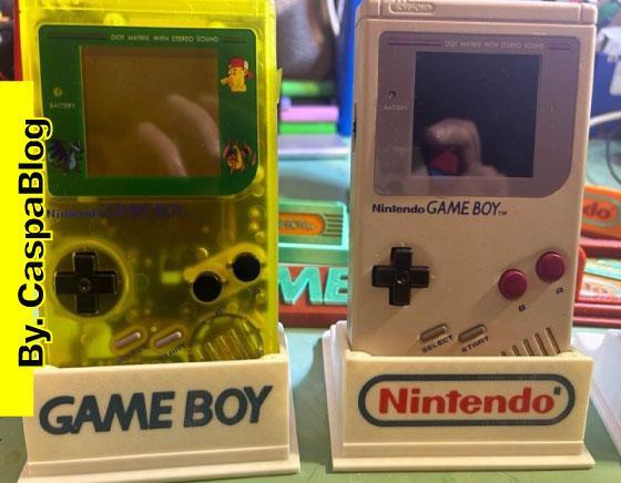 Stand Gameboy DMG zero supports - in color - reverse print - interchangeable text