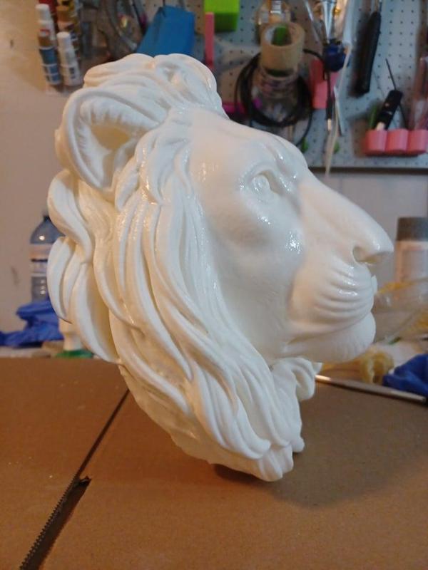 Recumbent Lion Bust/Wall Mounted Head (Dual Purpose)