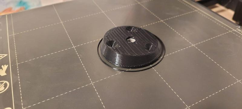 Base for mounting angled table legs.