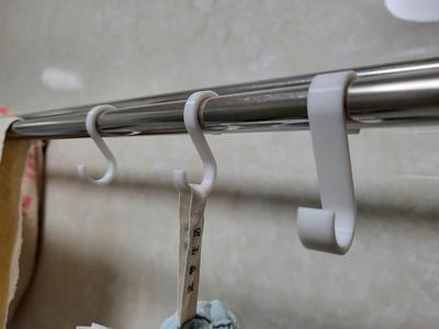 S-shaped Hook, Weighing Only 1g